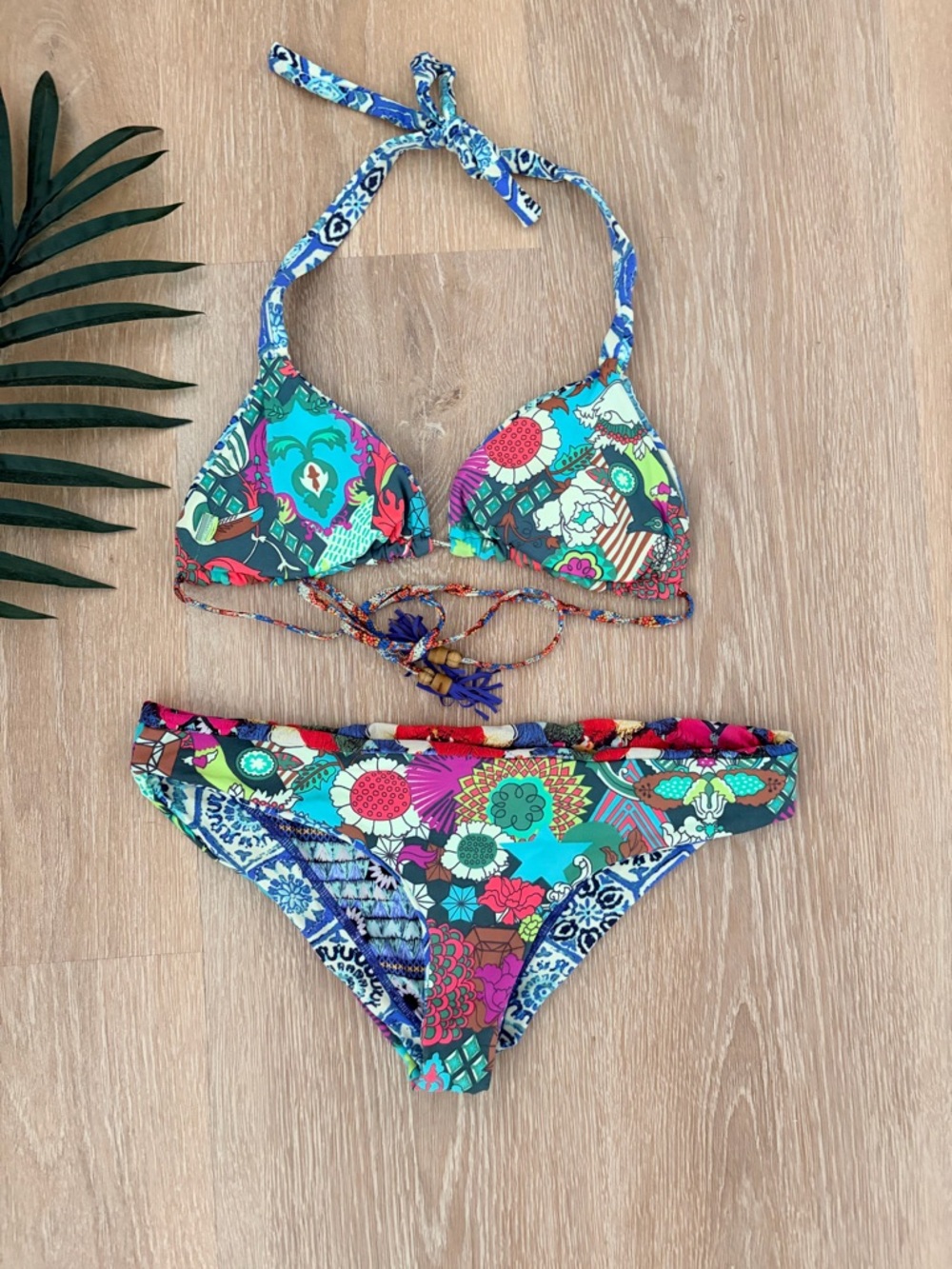 Maaji Vibrant Blue/Pink Boho Halter Top Low Rise Reversable Bikini-M/L - Picture 8 of 8